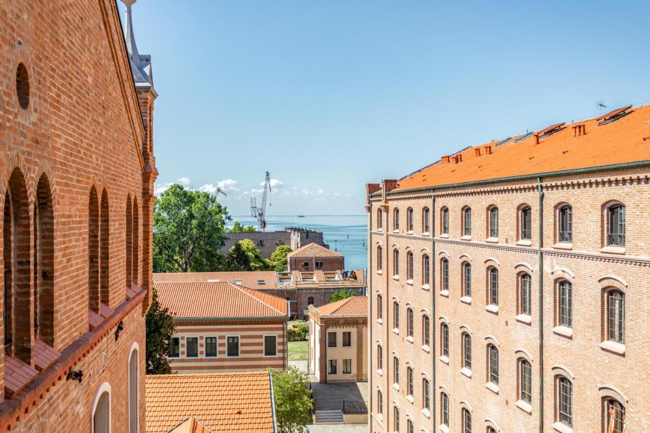 Molino Stucky Residence Suites Venedig Exteriör bild